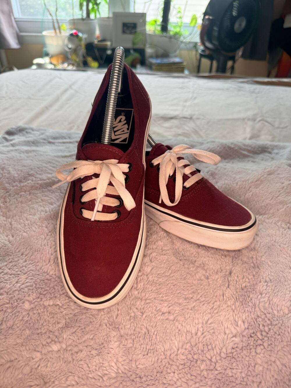Barely Worn Maroon Vans Authentic Men 7.5/Women 9